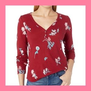 LUCKY BRAND Red Floral V-Neck Thermal Top M NWT